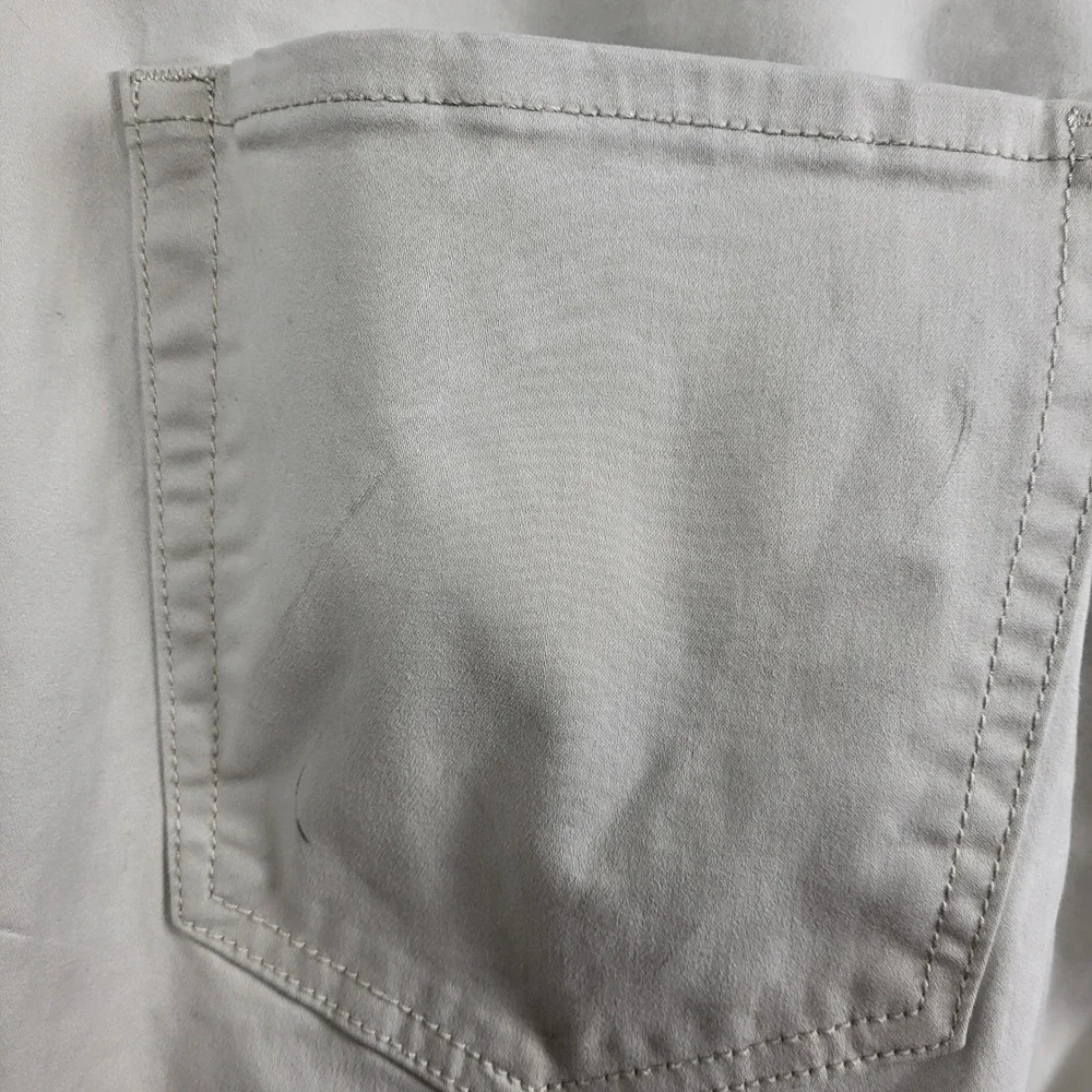 Lucky Brand Mens 38x30 Beige Straight Leg Jeans Stretch 5 Pocket Casual Pants
